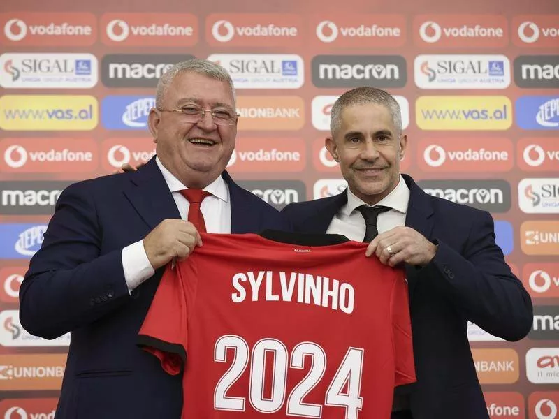 Sylvinho, huấn luyện viên Albania, trong một cuộc phỏng vấn độc quyền với ge trước thềm Giải vô địch châu Âu